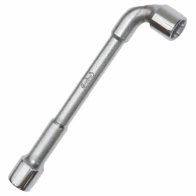  CPRV/17 CLE A PIPE DEBOUCHEE 