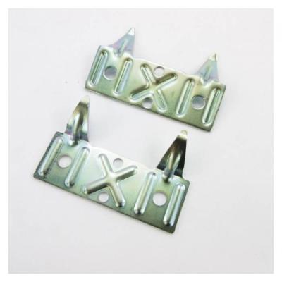  ETRIER DE FIXATION 