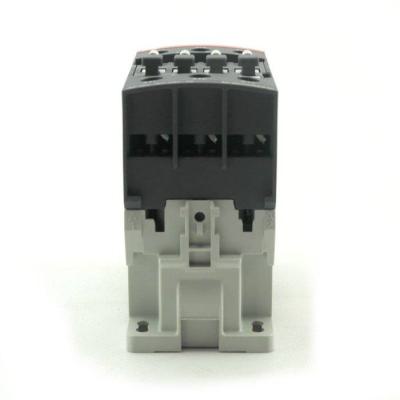  RELAIS ELECTROMAGNETIQUE 3P50A 