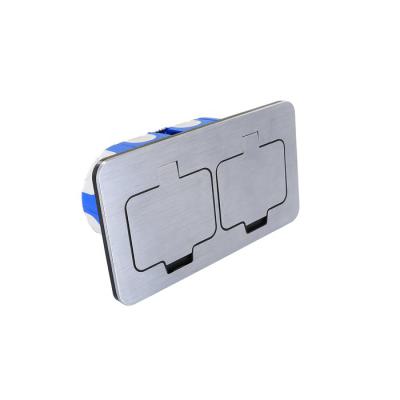  Prise rec dble poste 2P+T IP55 