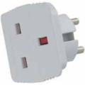 FICHE ADAPTATEUR  UK/FRA 