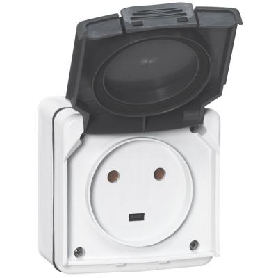  PLEXO SOCLE 20A 2P+T 
