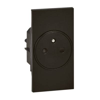  LNW PRISE 2P+T 16A AUTO 