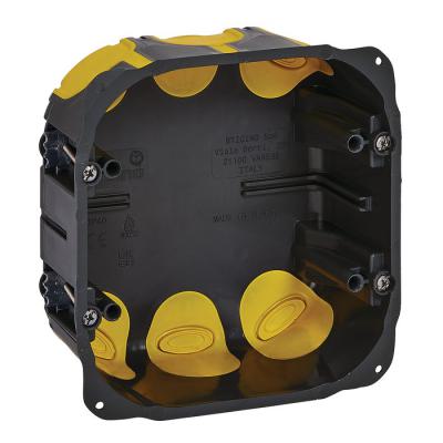  BOITE ENCASTREMENT 3X3 POSTES 