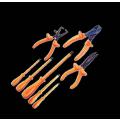  JEU D'OUTILS ISOLES CEI 