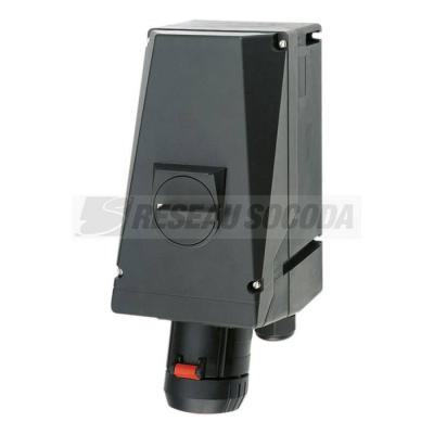  Socle mural 63A-3P+T-220V 