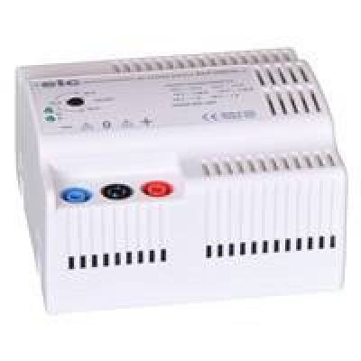  Alim aj +ou-10 a 15V 1A 