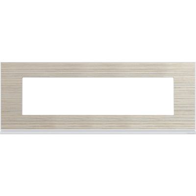  Plaque gallery 8M E71 latt�  ! 
