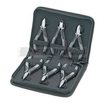  Trousse compos�e d'un jeu de 6 