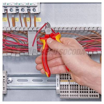  Pince coupante de c�t� multius 