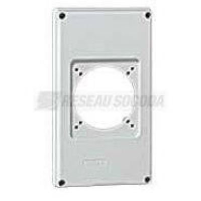  PLASTRON 1 TROU CEI 16/32A 