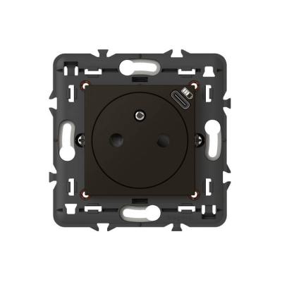  PRISE 2P+T FR USB C NOIR +SUP 
