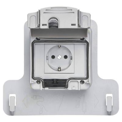  PRISE VE 3KW SCH IP55 