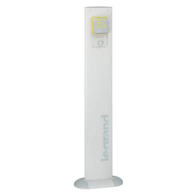  PC FB VE IP66 - IK08 SUR PIED 