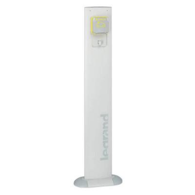  PC FB VE IP66 - IK08 SUR PIED 