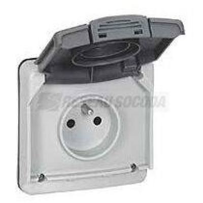  PRISE 2P+T 16A FB COMPOSABLE 