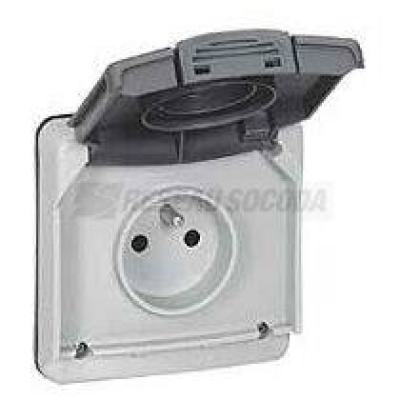  PRISE 2P+T 16A FB COMPOSABLE 