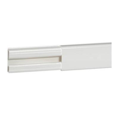  MOULURE 20X12.5 AVEC CLOISON 