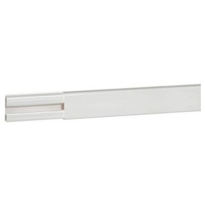  MOULURE 20X12.5 AVEC CLOISON 