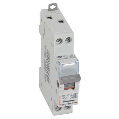  DX3 IS 2P 40A A VOYANT 