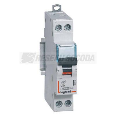  DNX3 1P+NG C6 4500A/6KA 
