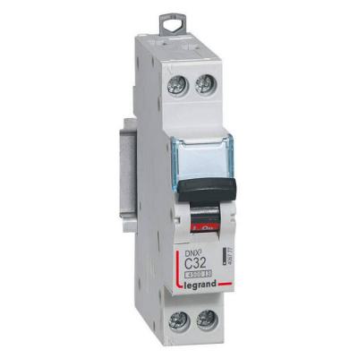  DNX3 1P+NG C32 4500A/6KA 