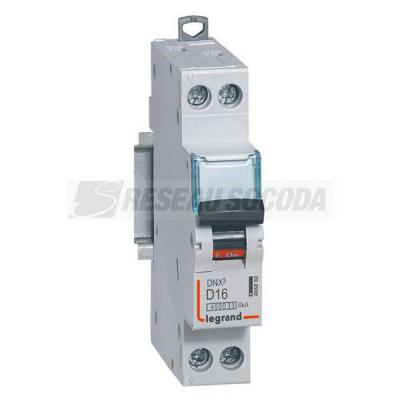  DNX3 1P+NG D16 4500A/6KA 