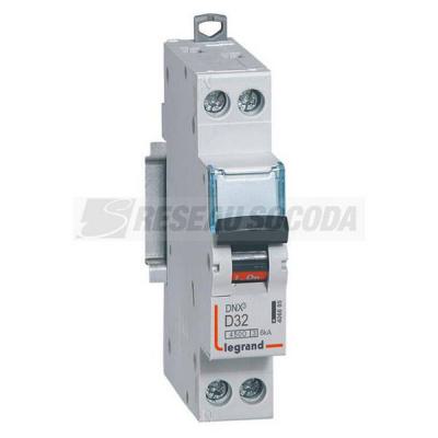  DNX3 1P+NG D32 4500A/6KA 