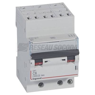  DX3 3P C6 4500A/6KA AUTO 