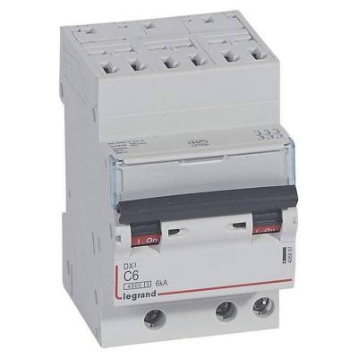  DX3 3P C6 4500A/6KA AUTO 