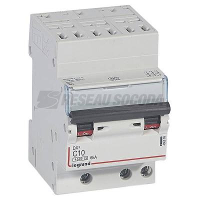  DX3 3P C10 4500A/6KA AUTO 