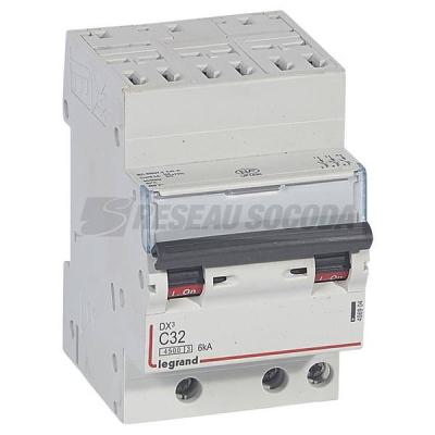  DX3 3P C32 4500A/6KA AUTO 