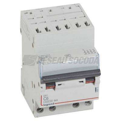  DX3 4P C6 4500A/6KA AUTO 