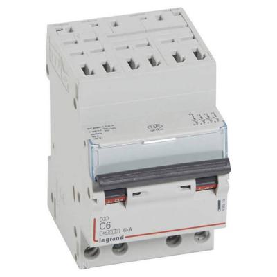  DX3 4P C6 4500A/6KA AUTO 
