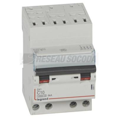  DX3 4P C10 4500A/6KA AUTO 
