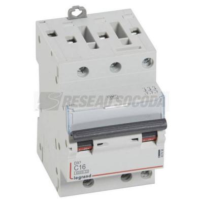  DX3 3P C16 6000A 3M 