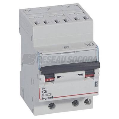  DX3 3P C6 6000A AUTO 