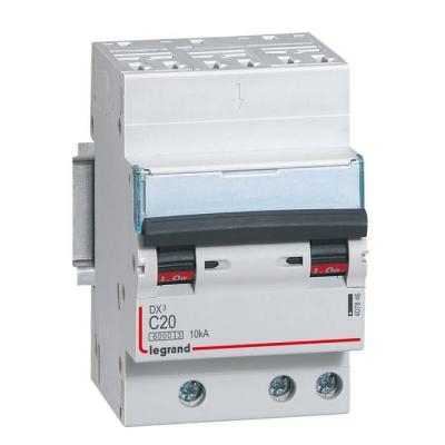  DX3 3P C20 6000A AUTO 