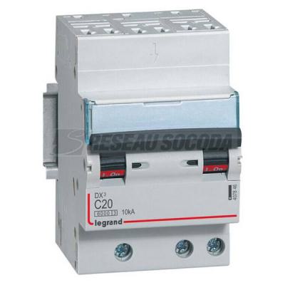  DX3 3P C20 6000A AUTO 