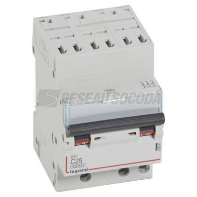  DX3 3P C25 6000A AUTO 