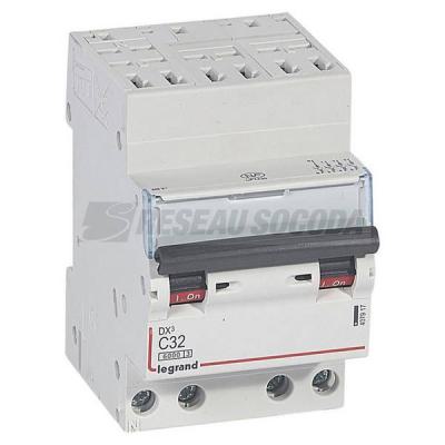  DX3 4P C32 6000A AUTO 