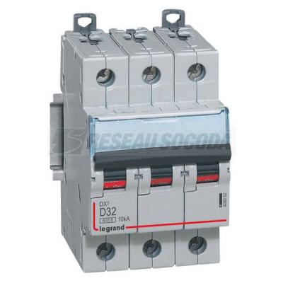  DX3 3P D32 6000A/10KA 