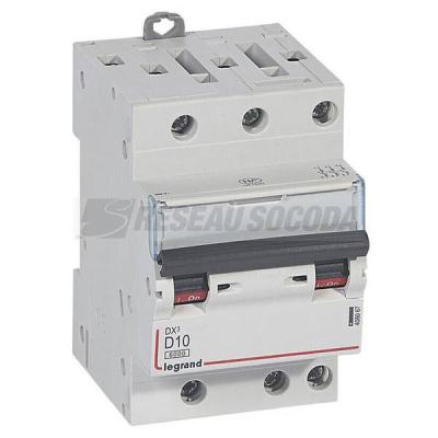  DX3 3P D10 6000A 3M 