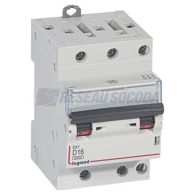  DX3 3P D16 6000A 3M 