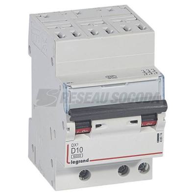  DX3 3P D10 6000A AUTO 
