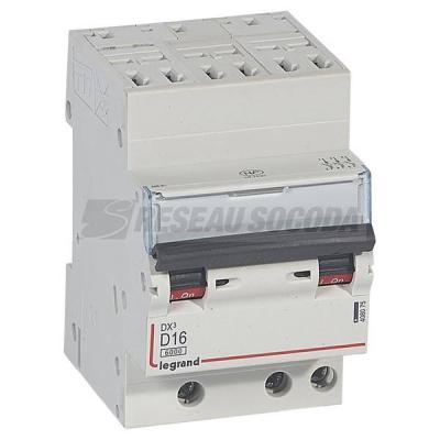  DX3 3P D16 6000A AUTO 