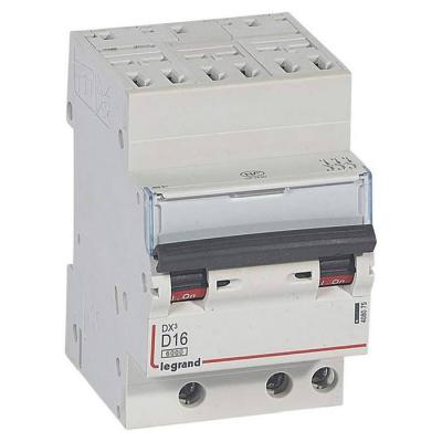  DX3 3P D16 6000A AUTO 