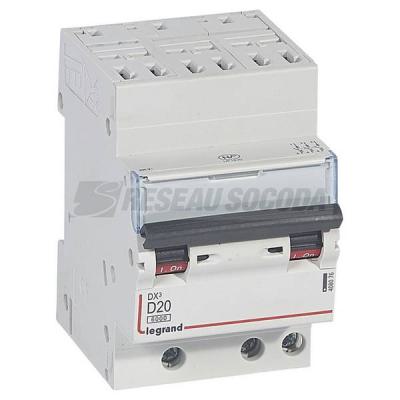  DX3 3P D20 6000A AUTO 