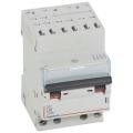  DX3 4P D6 6000A AUTO 