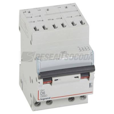  DX3 4P D6 6000A AUTO 